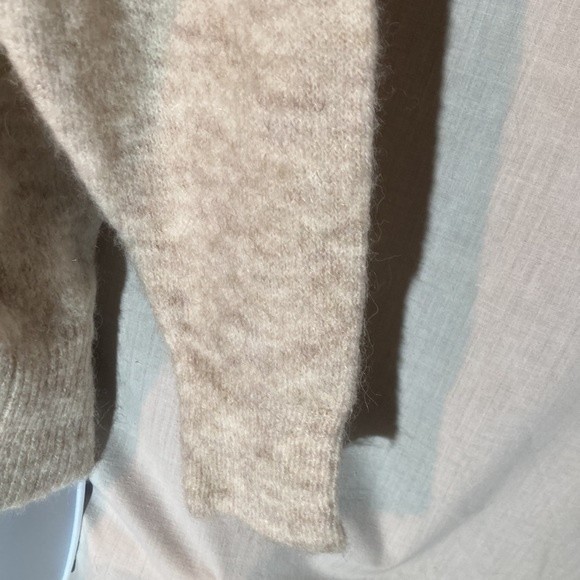 4-5 H&M DIVIDED beige wide cowl neck acrylic wool alpaca pull over sweater S - Picture 3 of 7